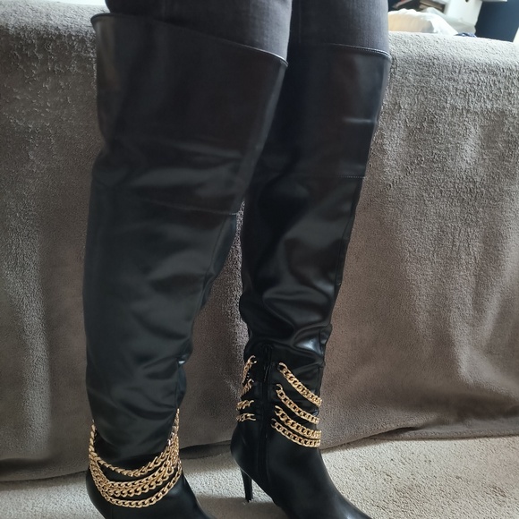VENUS BLACK OTK BOOTS - GOLD GLAM!!! Size 9 - Inside Zipper - Picture 5 of 9